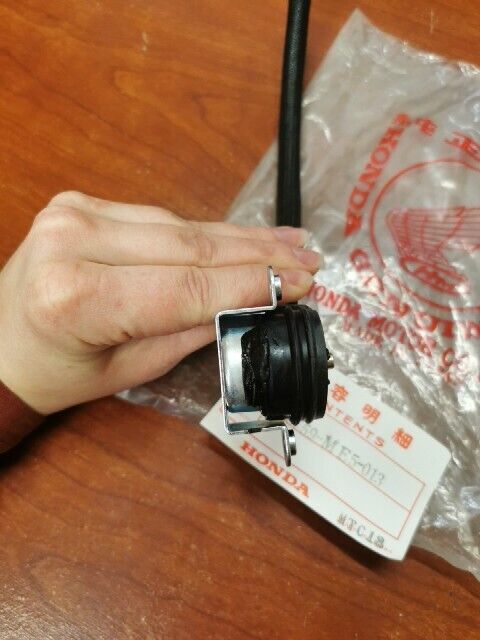 NOS Honda CB550SC CB650SC CBX650E GEARSHIFT CHANGE SWITCH 35759-ME5-013 H93