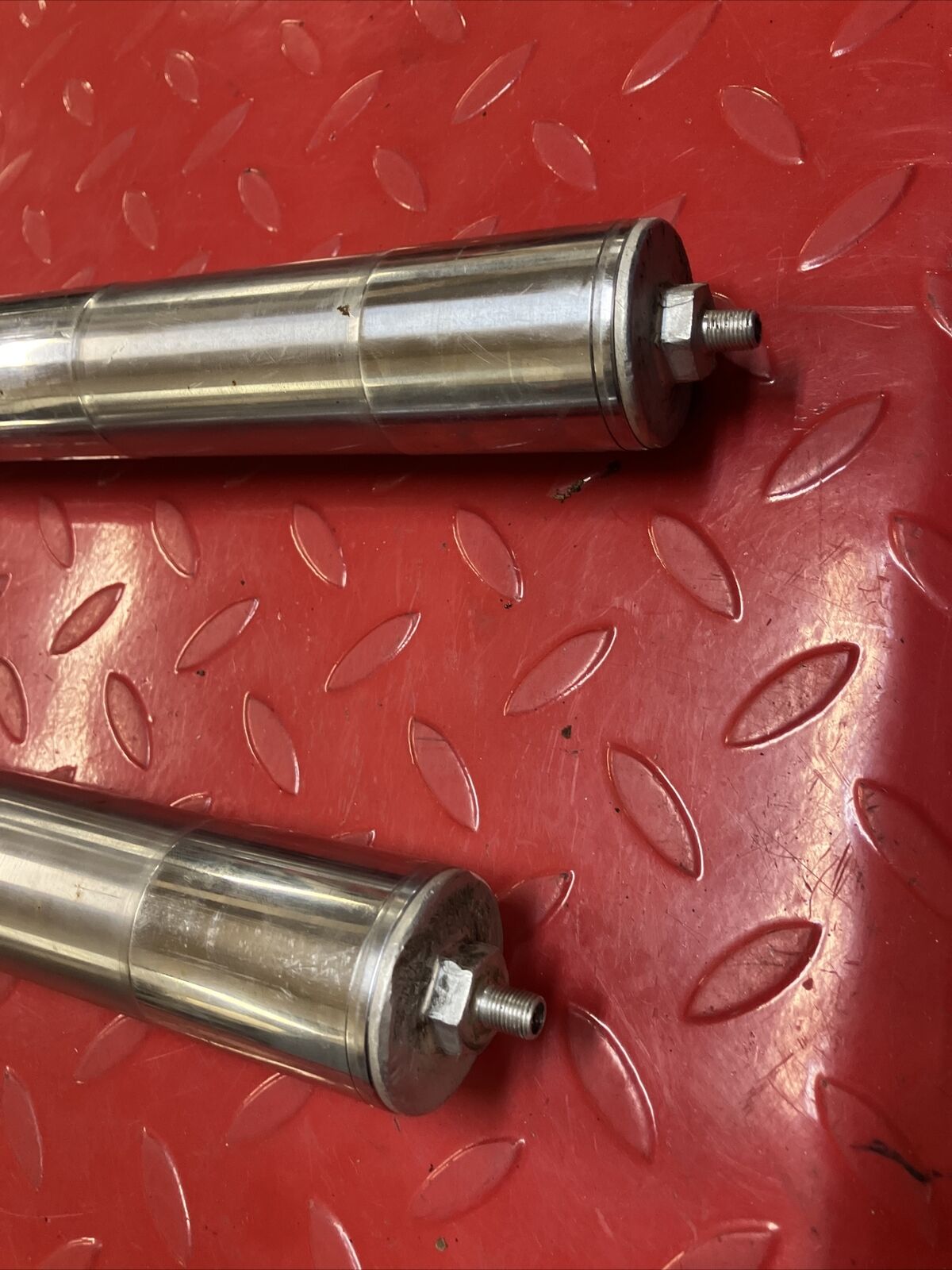 Honda CR250R 1985 front forks suspension damper right left 51400-KA4-831