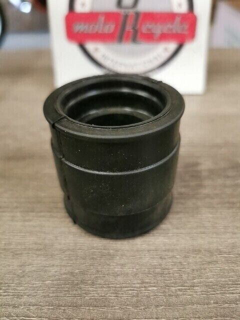 NOS SUZUKI GT550 1975 - 1977 PIPE INTAKE 13111-34100 S40