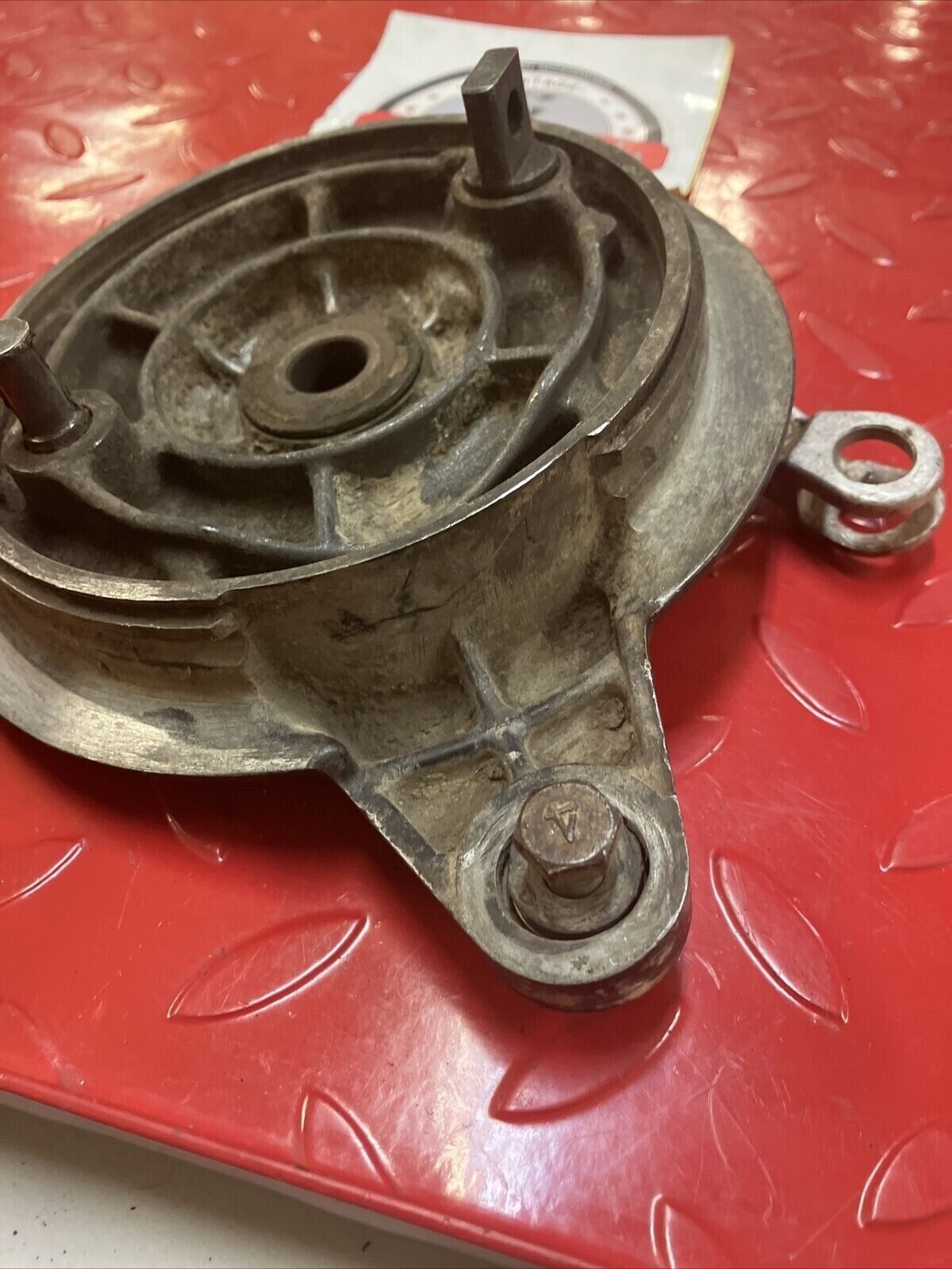 Suzuki RM125 1985 rear brake panel hub cover drum