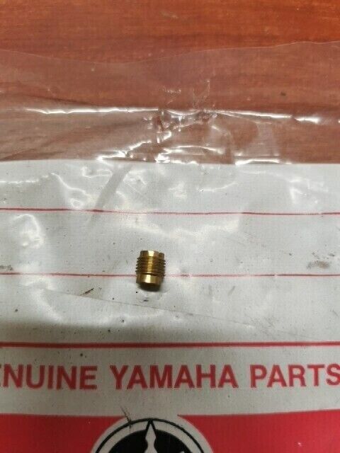 NOS Yamaha 1974 GP433 1976 GP440 MAIN JET #200 866-14517-00-00 Y126