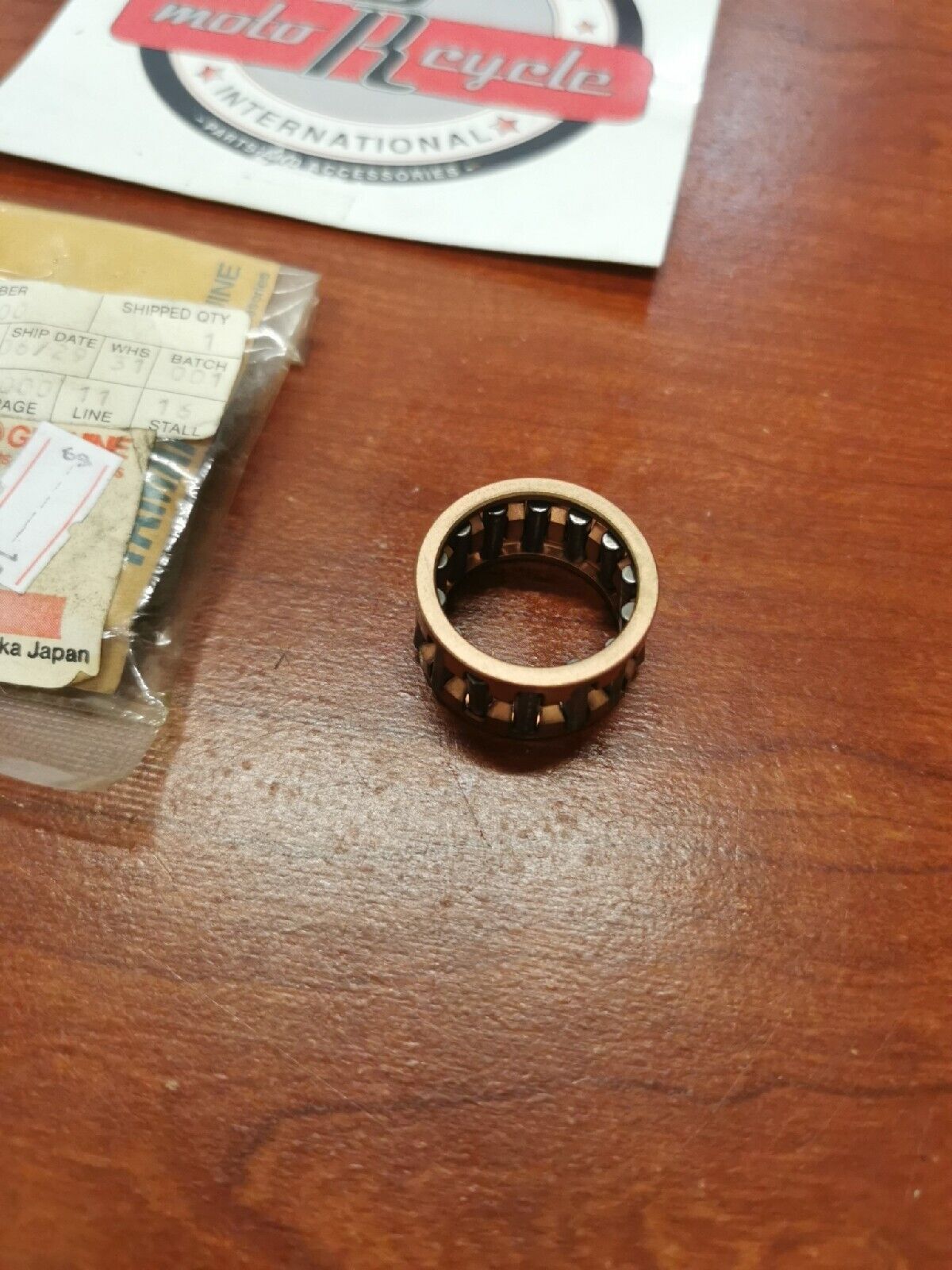 NEW NOS Yamaha BEARING 93310-422E7-00 Y68