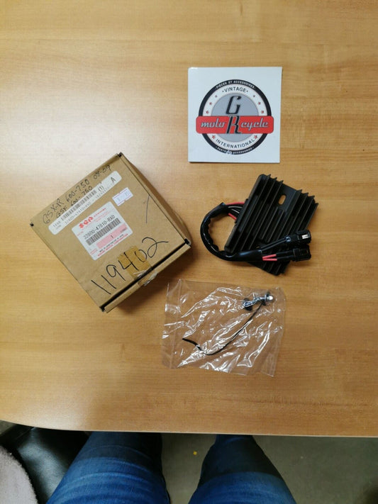 NOS SUZUKI GSXR600   GSF600  GSF750  2008 2009 REGULATOR  32800-47810-RX0  S9
