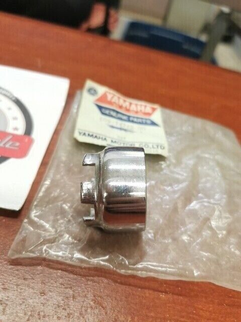 NOS Yamaha FS1 YJ1 YJ2 MUFFLER JOINT NUT 109-14713-00-00 Y154