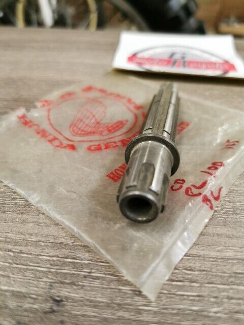 NOS HONDA CL50 CL65 S50 S65 SHAFT COUNTER 23221-035-020 H88