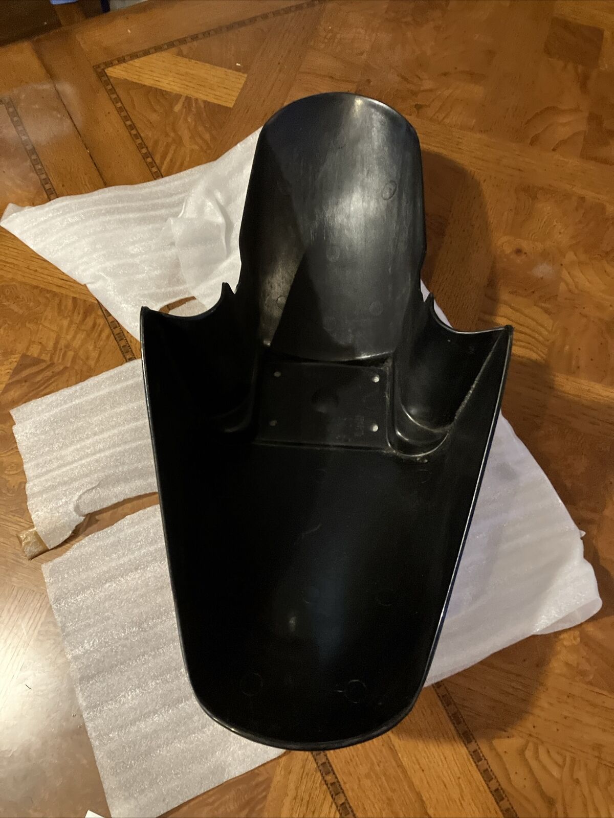 NOS Suzuki GSX600F GSX750F 1989 - 1996 FRONT FENDER 53111-20C00-33J S34