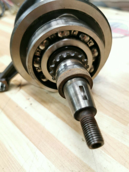 Suzuki DR100 1985 crankshaft crank shaft