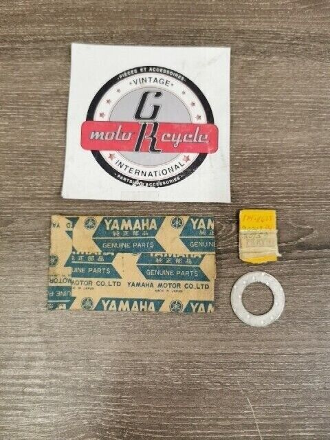 NOS YAMAHA BW80 PW80 YZ80 RC100S RD200 WASHER CRANK PIN 174-11685-00-00 Y169