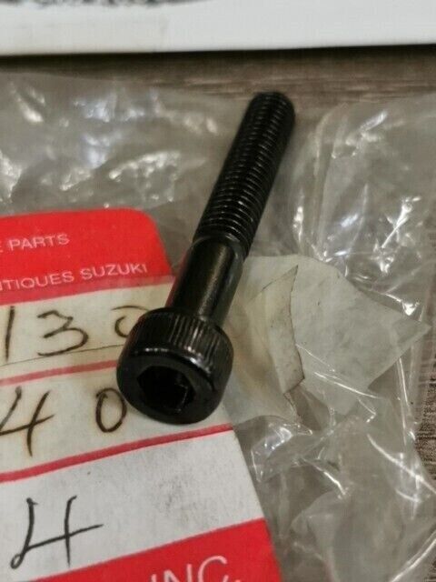 NOS SUZUKI GSX750F GSXR600 GSX1100FP GSF1200S BOLT 07130-06405 S46