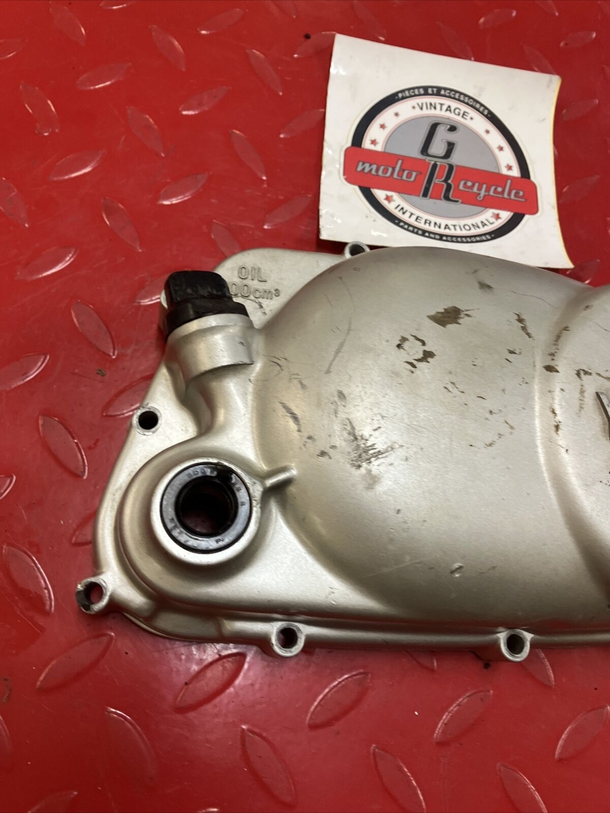 Yamaha DT80 1982 right crankcase clutch cover GT80