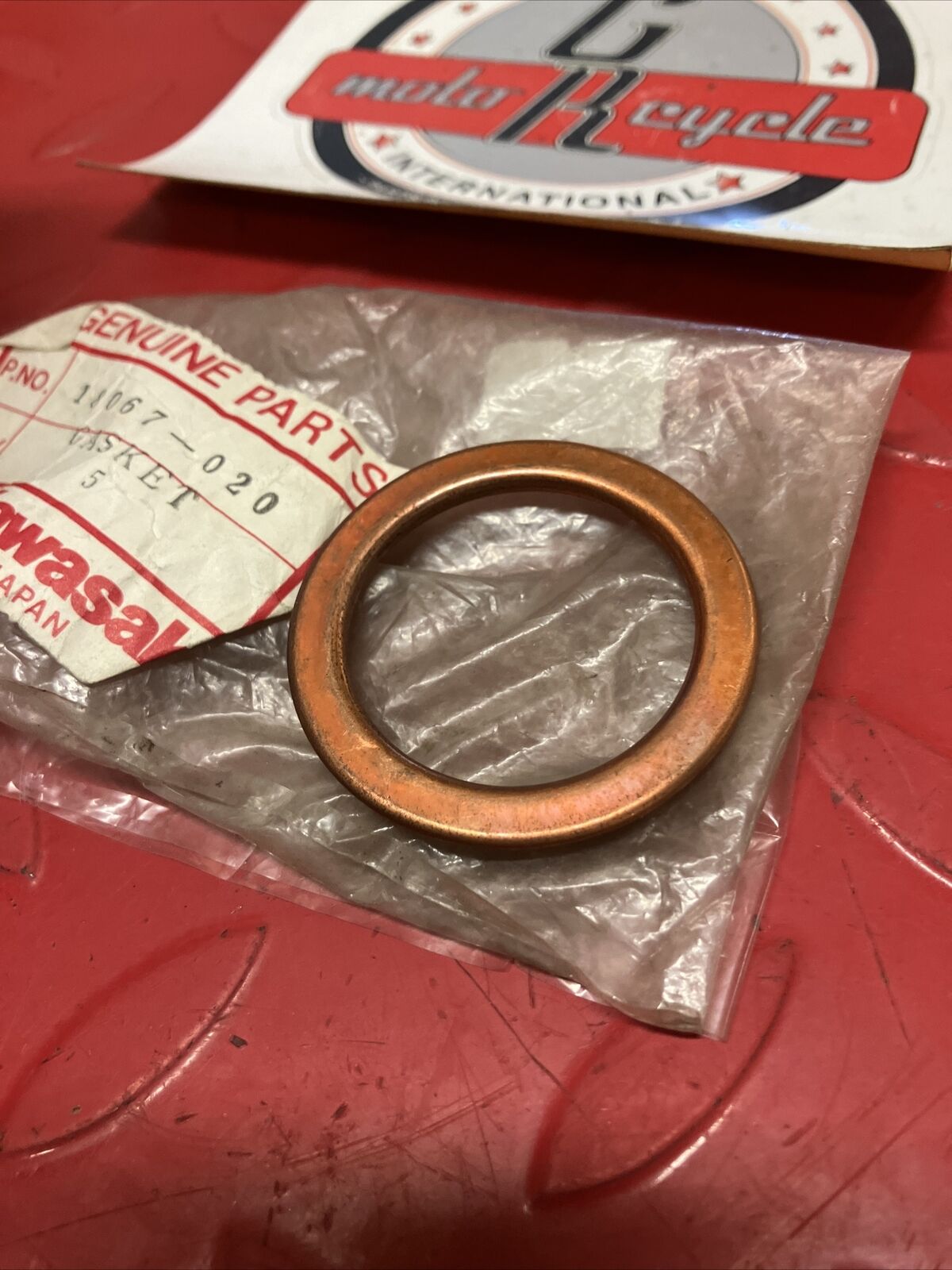 NOS KAWASAKI KZ400 KZ440 EXHAUST PIPE GASKET 18067-020 K17
