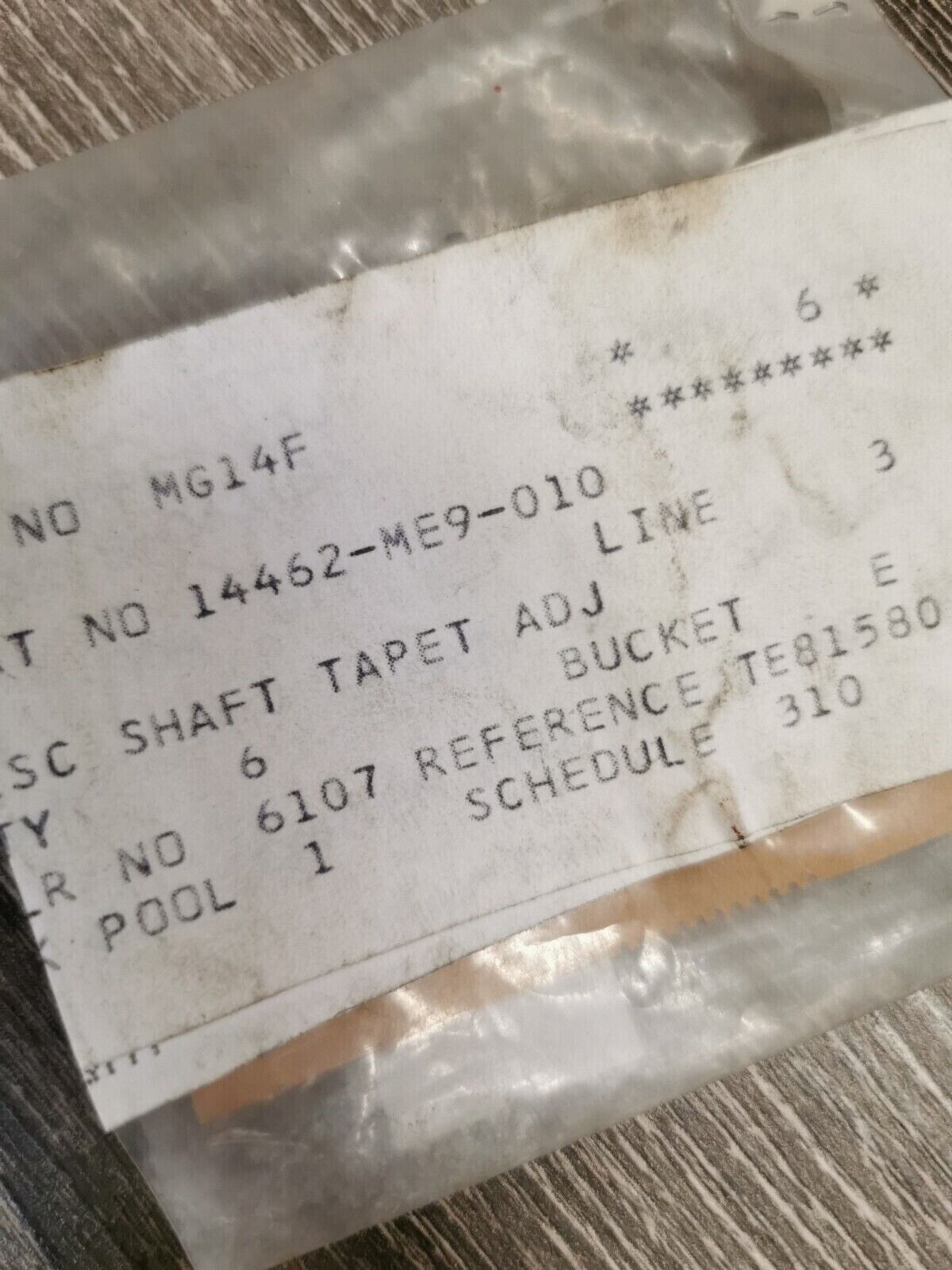 NOS HONDA VT700C SHAFT TAPPET ADJUSTING ASSIST 14462-ME9-010 H59