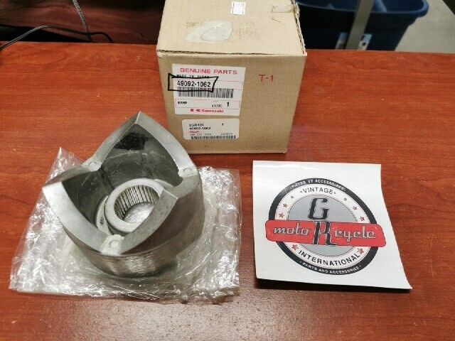 NOS Kawasaki 1999 - 2002 KVF400 DRIVE CONVERTER RAMP 49092-1062 K37