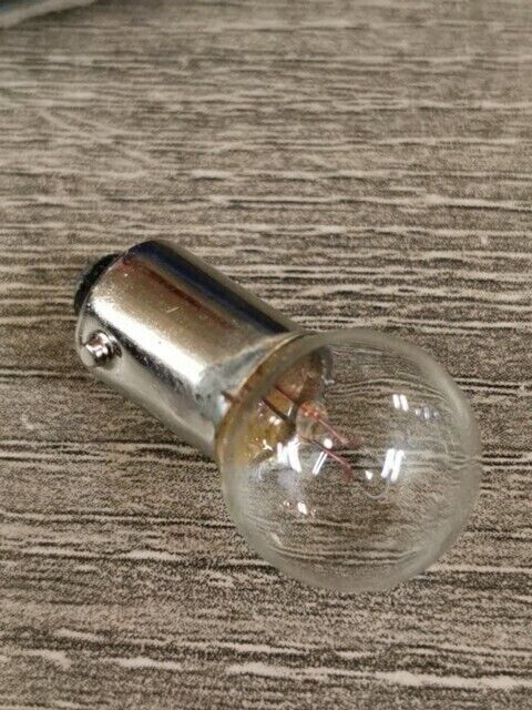 NEW NOS YAMAHA IT125 IT175 1980 - 1983 BULB 3R9-84514-00-00 Y104