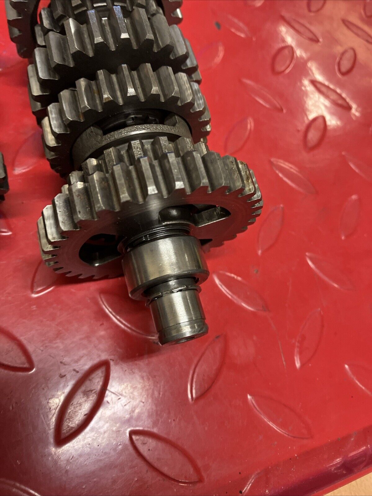Yamaha YZ125 1983 Transmission mainshaft countershaft gear 1984 1985