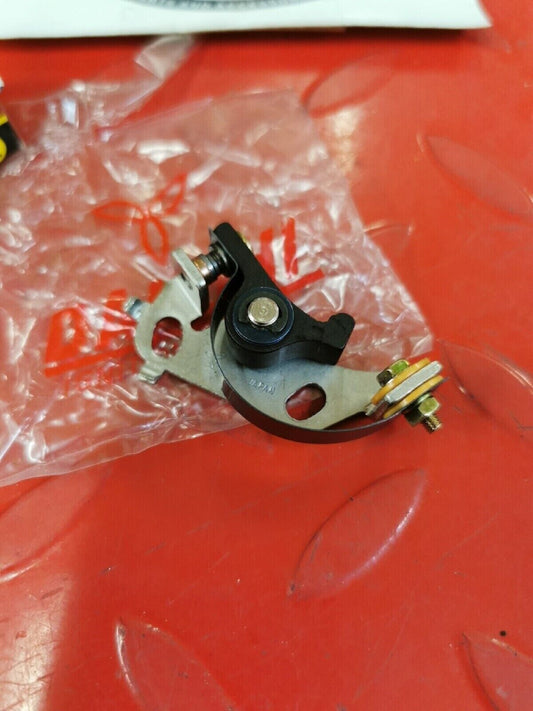 NOS SUZUKI GS400 GS425 GS550 IGNITION CONTACT POINTS 33160-45020 J11