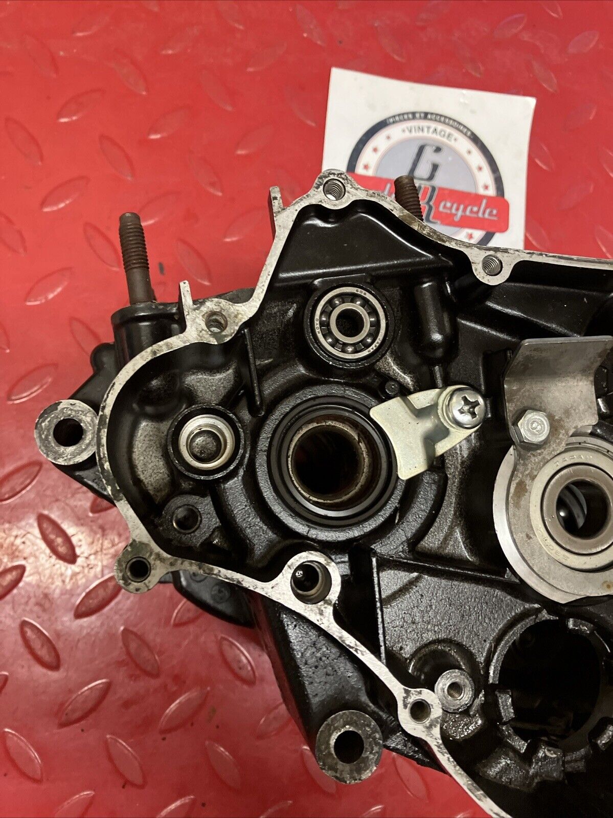 Yamaha YZ125 1983 Crankcase set left right crank case 1984
