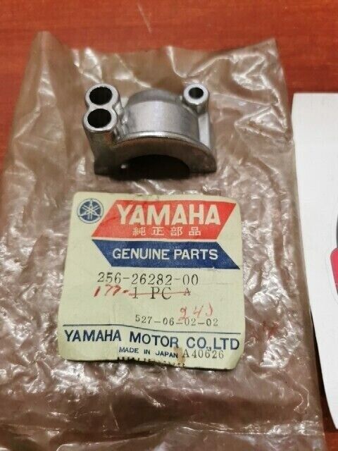NOS Yamaha 1970 1971 XS1 GRIP UNDER CAP 256-26282-00-00 Y127