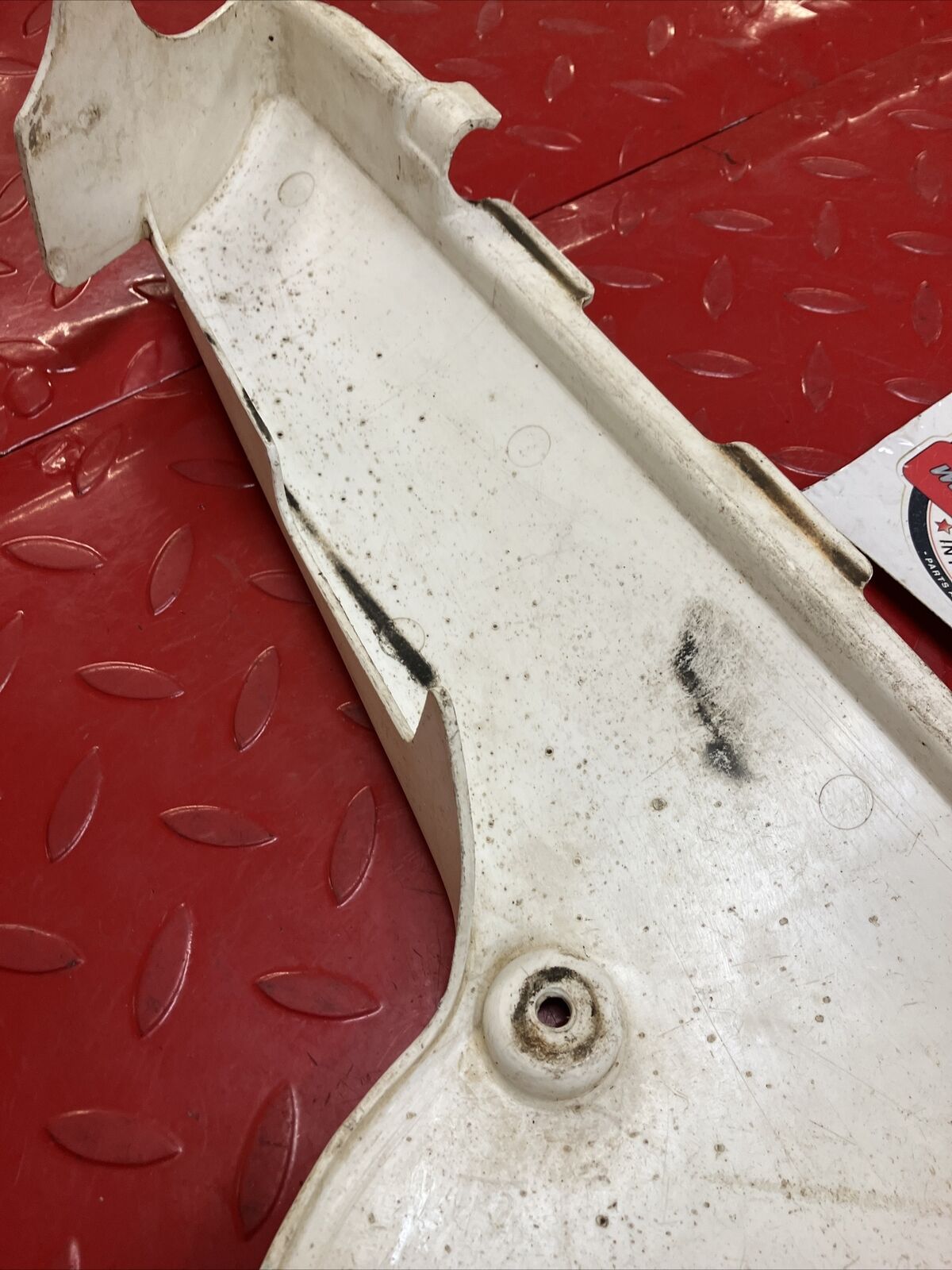 Yamaha IT125 1981 right side cover panel fairing