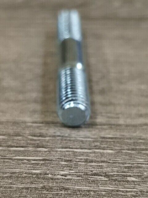 NOS SUZUKI RM250 1982 1983 RM100 VS800GL VS700GLP VX800P STUD 09108-08128 S46