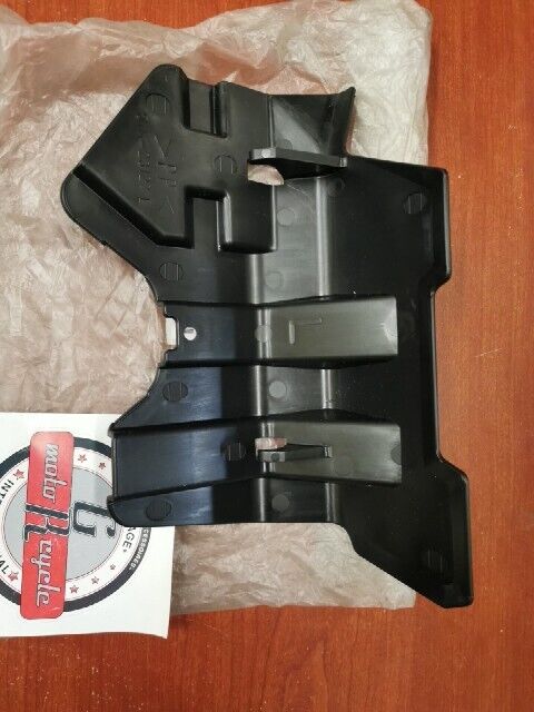 NOS Yamaha 2008 - 2002 YFM660 COVER 5KM-23123-00-00 Y101