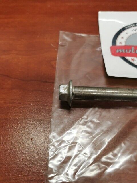 NOS Honda CB50 CR125 FRONT WHEEL AXLE 44301-110-000 SUB. 44301-KF9-900 H68