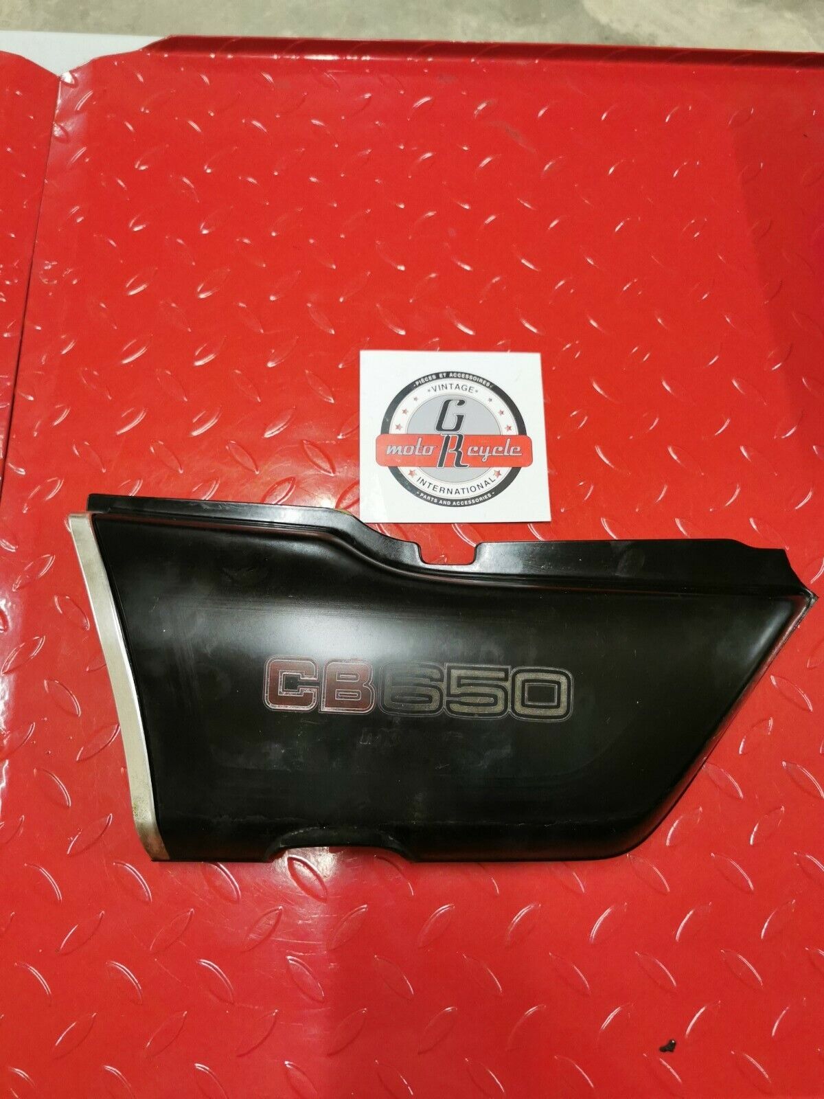 Honda CB650 1979 left side cover panel fairing 2