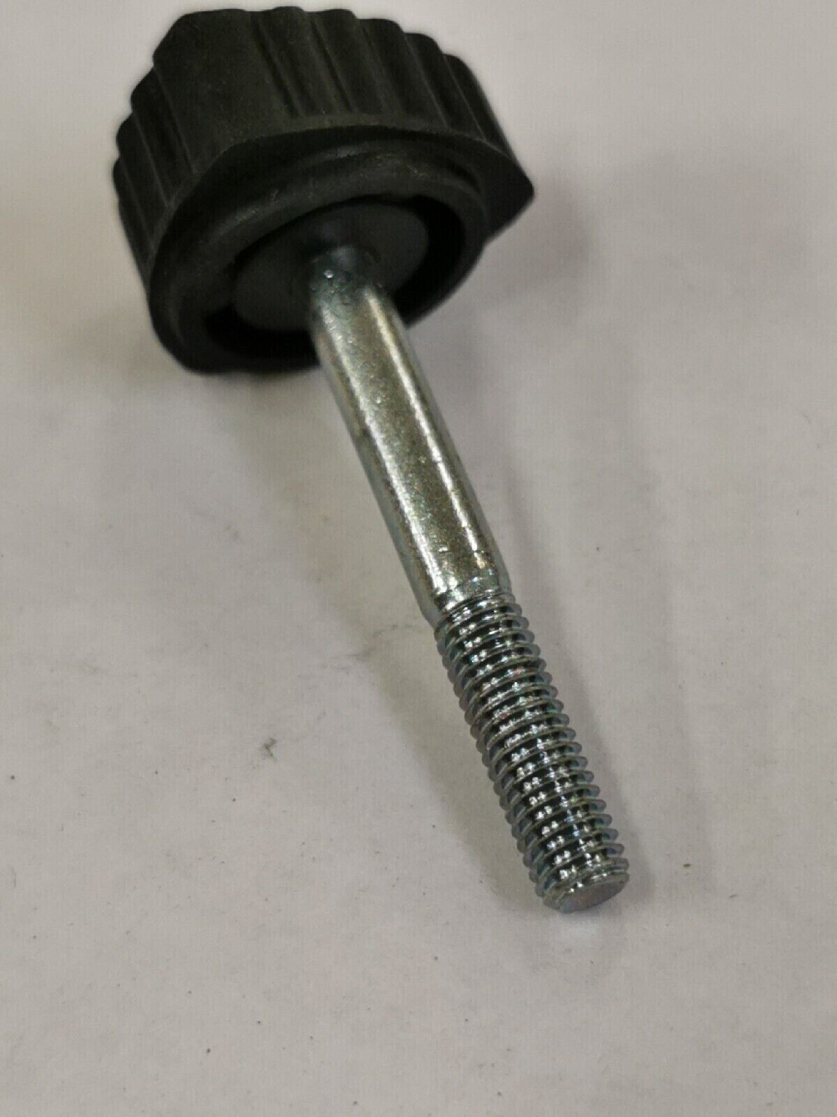 NOS PUCH BOMBARDIER MAXI SIDE COVER SCREW KNOB 773-490-436 P3