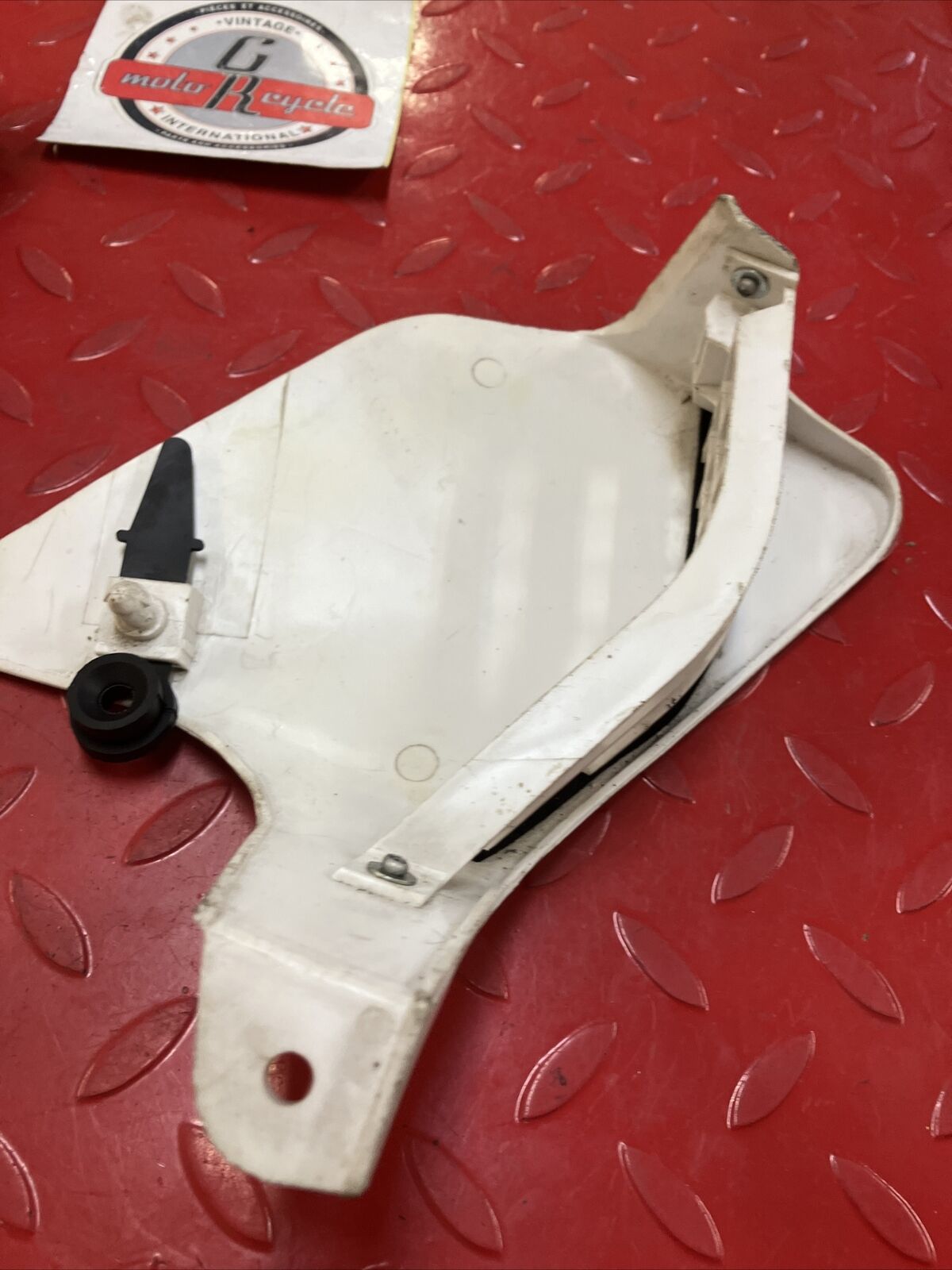 Yamaha XT225 Serrow left Right side air scoop shroud cover deflector grille