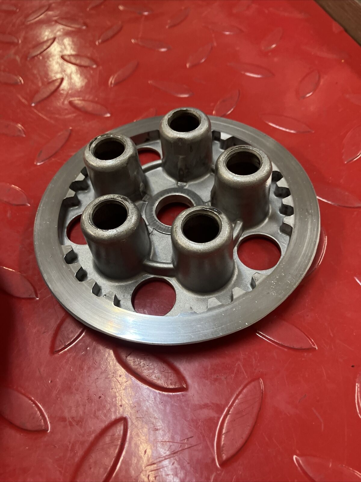 Suzuki RM125 1985 complete clutch basket hub pressure plate 1984 21200-14103