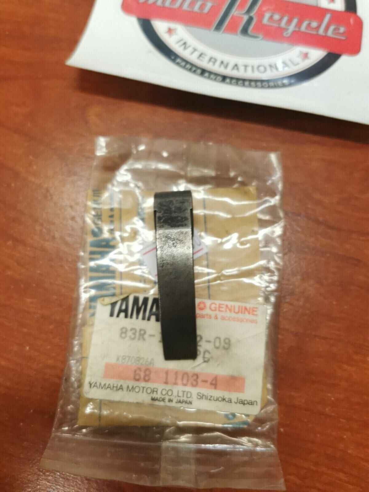 NOS Yamaha WEIGHT, WITH BUSH 83R-17632-09-00 SUB. 83R-W176A-00-00 Y87