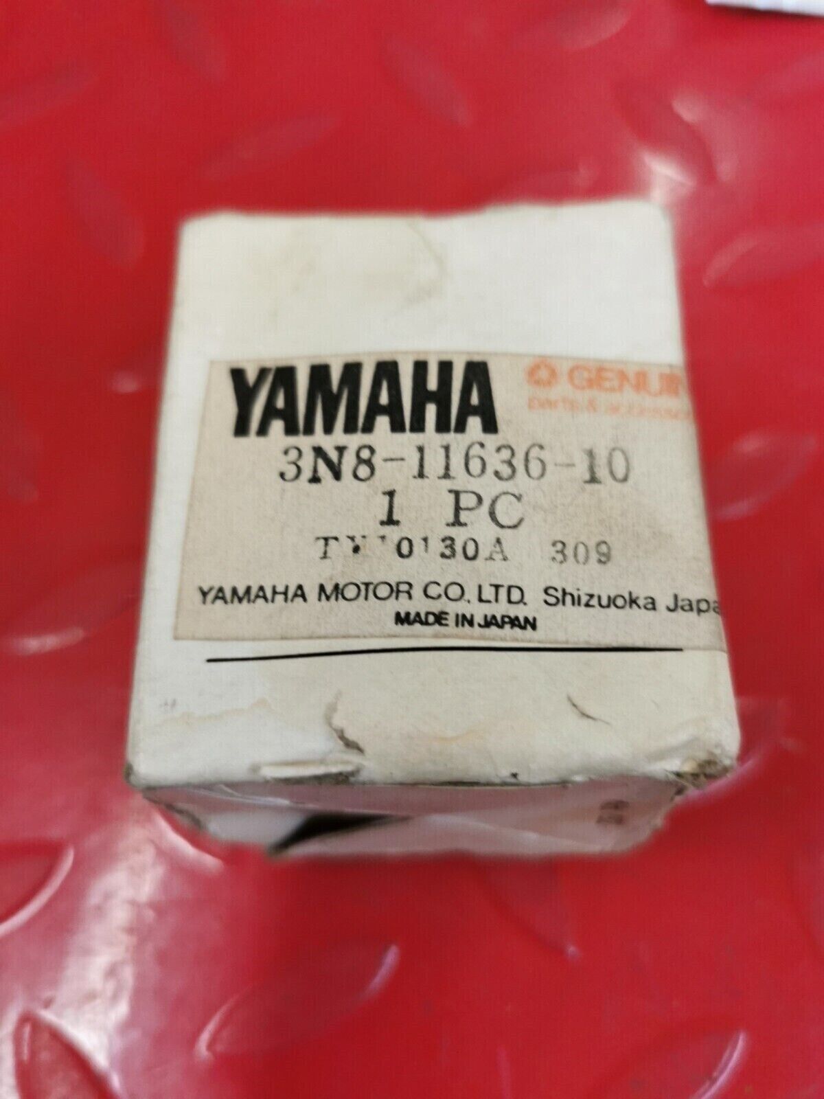 NOS YAMAHA YZ125 1981 PISTON 2 O/S 0.50 3N8-11636-10-00 Y50