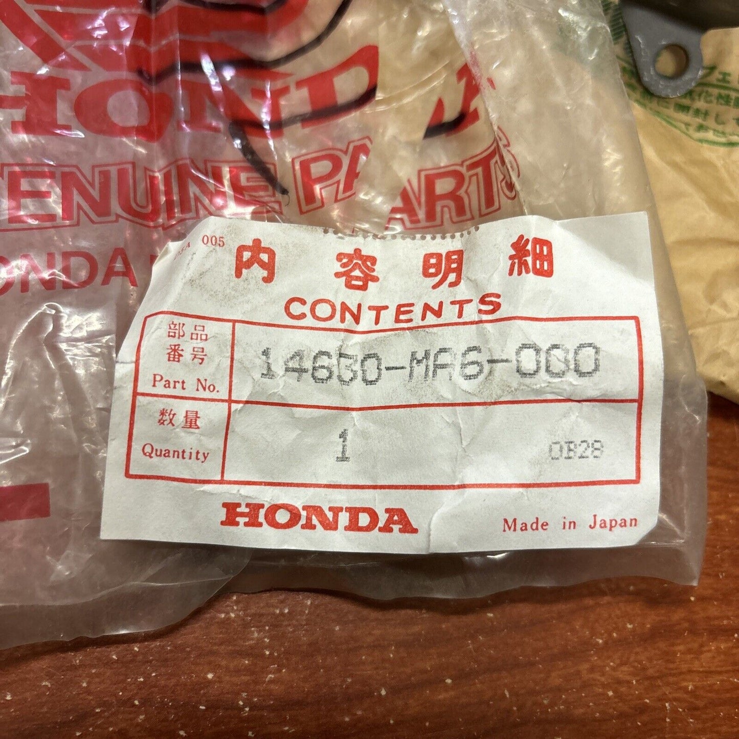 NOS Honda CBX400F CBX550F CAM CHAIN GUIDE B 14630-MA6-000 H168