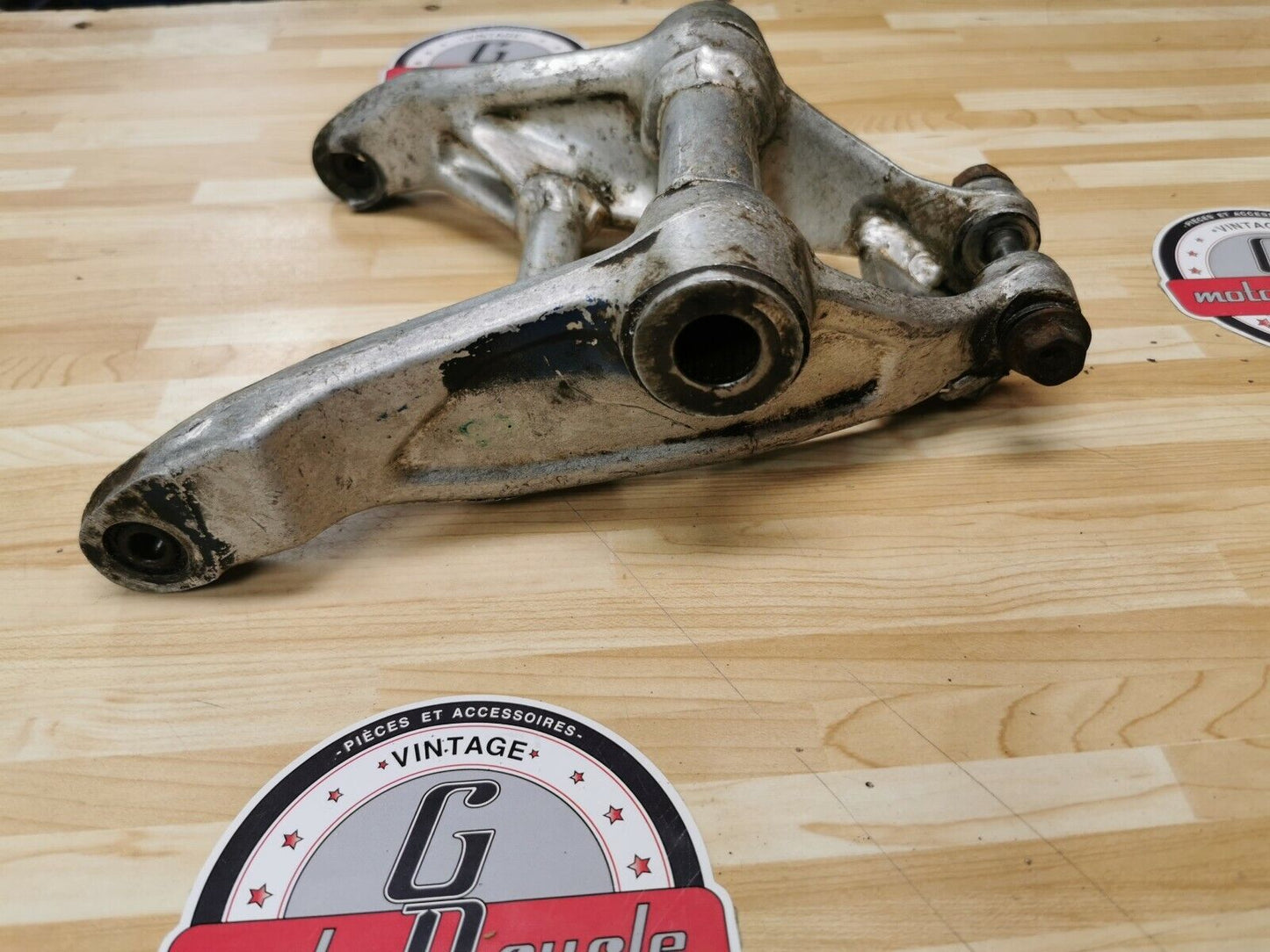 Suzuki RM125 1982 rear swingarm linkage cushion lever RM465 RM250 1982 1983