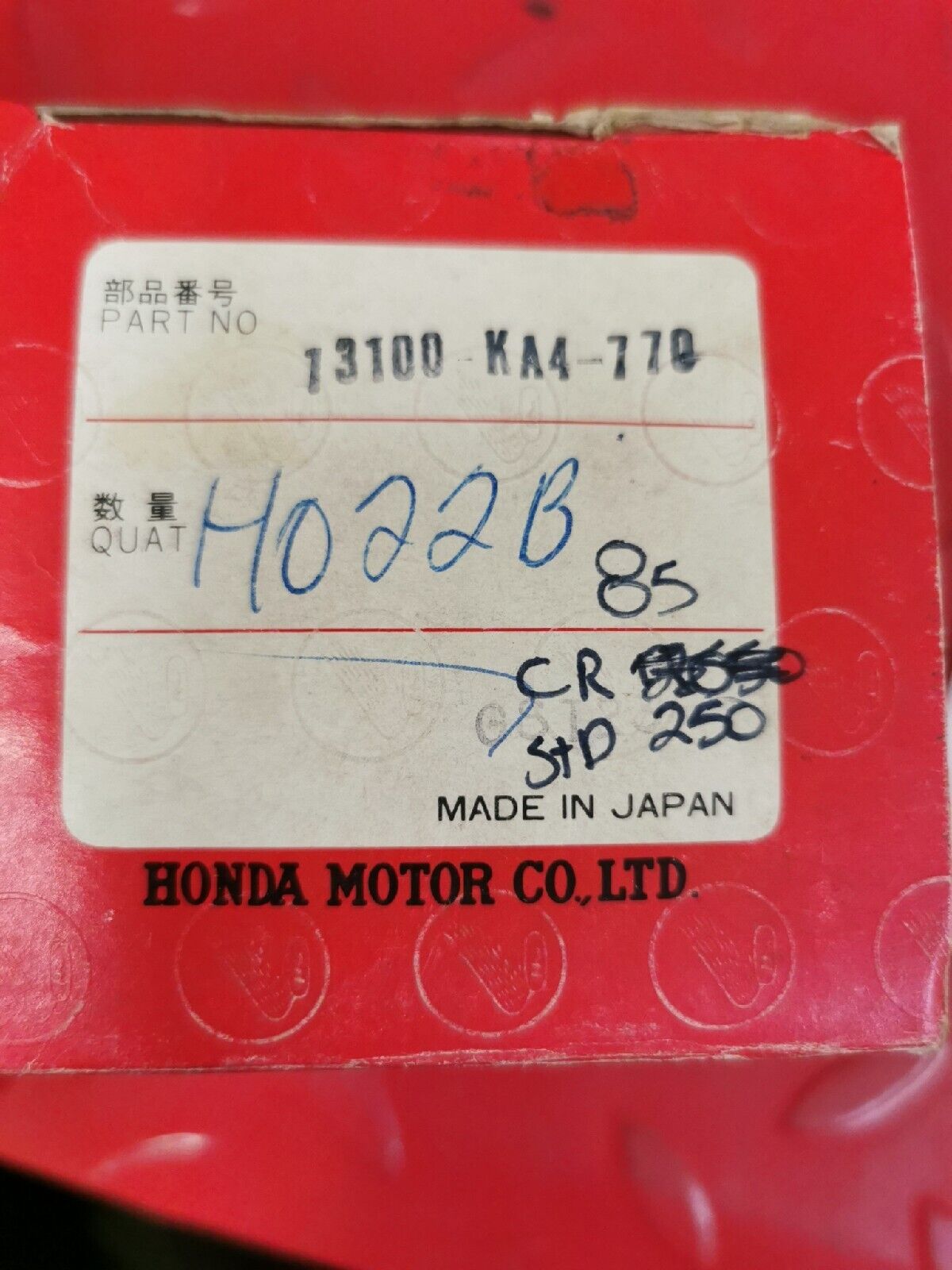 NOS HONDA CR250R 1985 PISTON STD 13100-KA4-770 H38