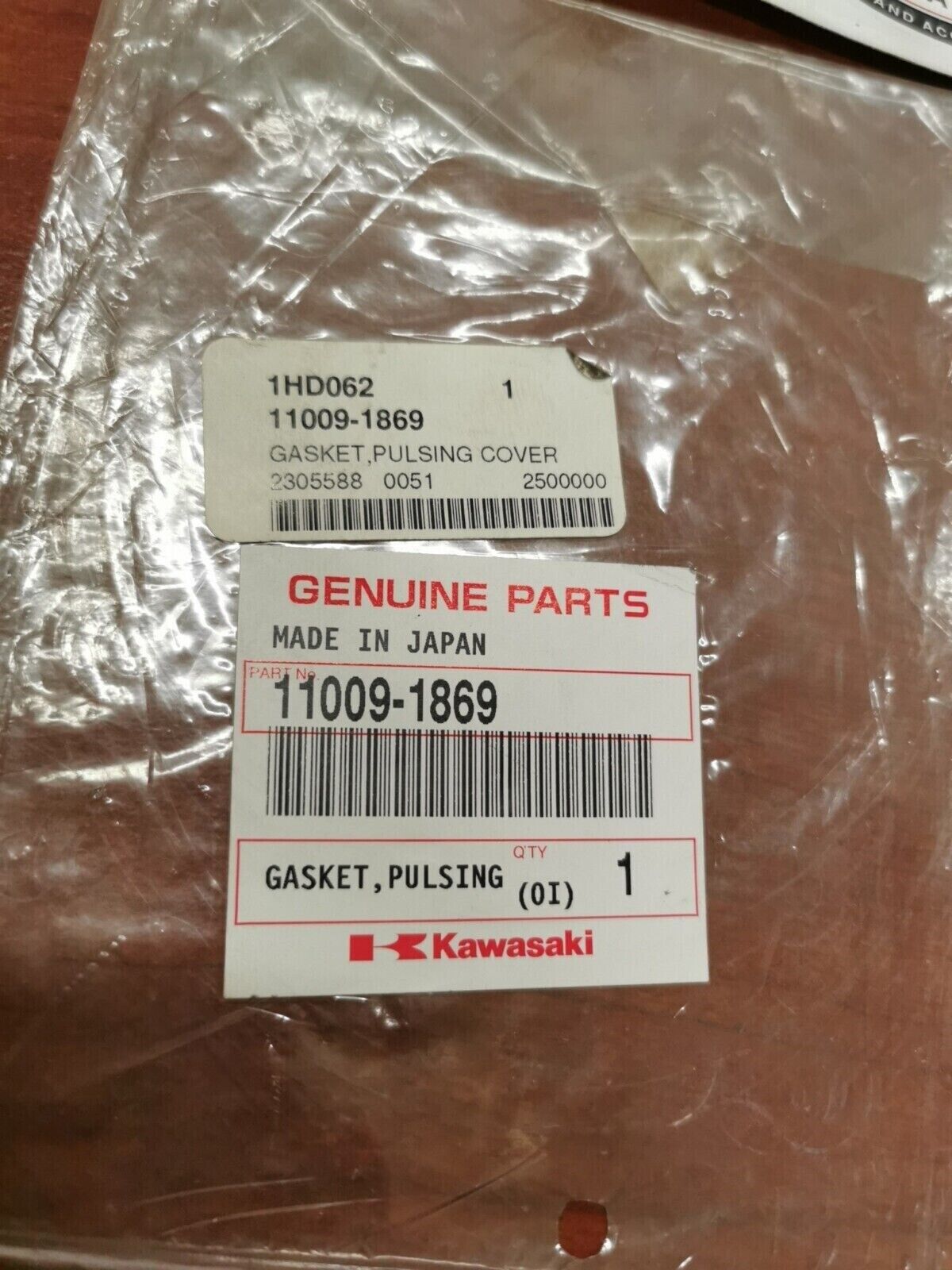 NOS Kawasaki 1990 - 2005 ZX600 PULSING COVER GASKET 11009-1869 K36