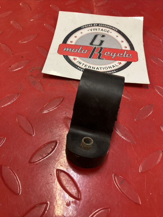 Yamaha IT175 1981 front fork headlight damper rubber cushion upper