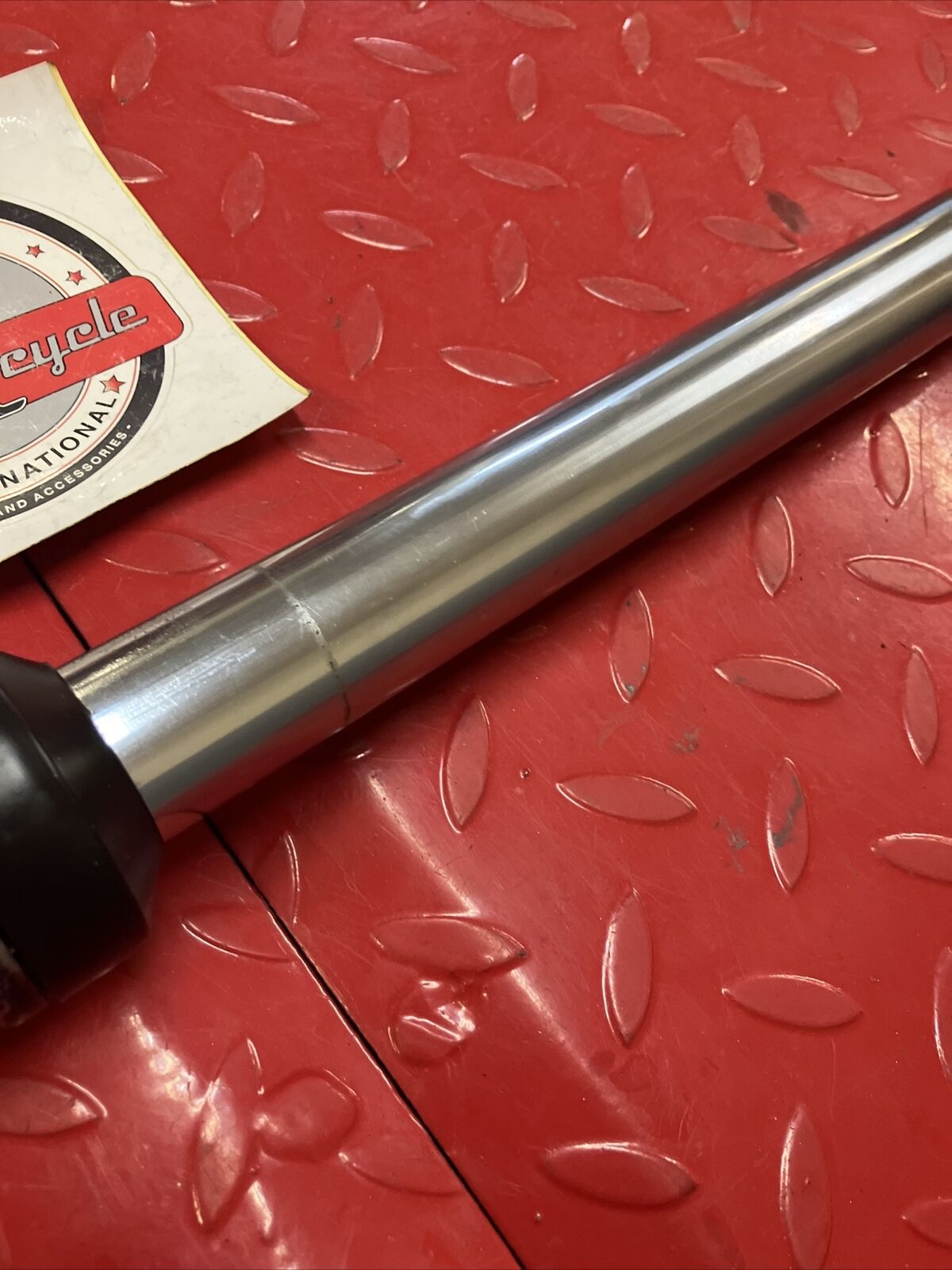 Yamaha YZ80 1984 Left front fork 1985