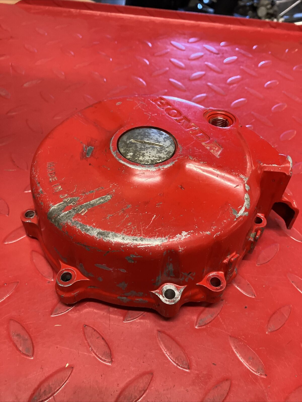 Honda XL350R 1986 left crankcase stator cover