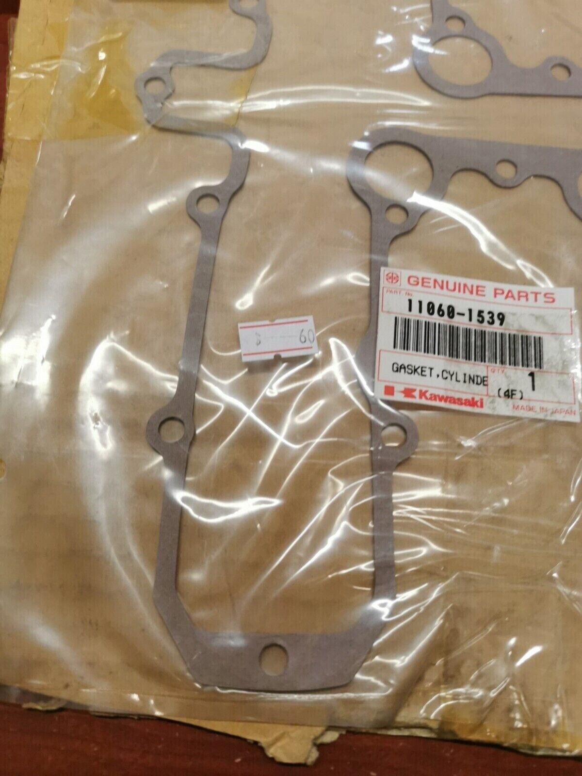NOS Kawasaki KZ550 GPZ550 CYLINDER HEAD GASKET 11060-1539 K36