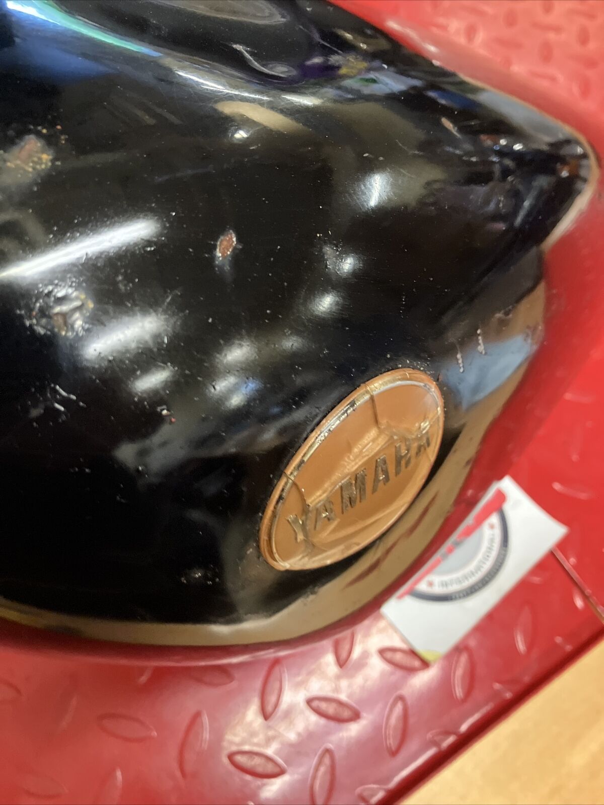 Yamaha XJ700 maxim 700 1985 Fuel tank gas petrol reservoir