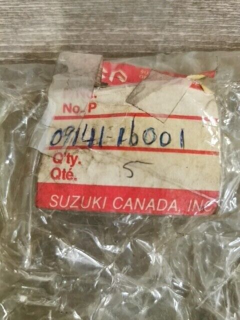 NOS SUZUKI GS550L GS400X GS550T GS300L GS850G GT380 GS1100G NUT 09141-16001 S36