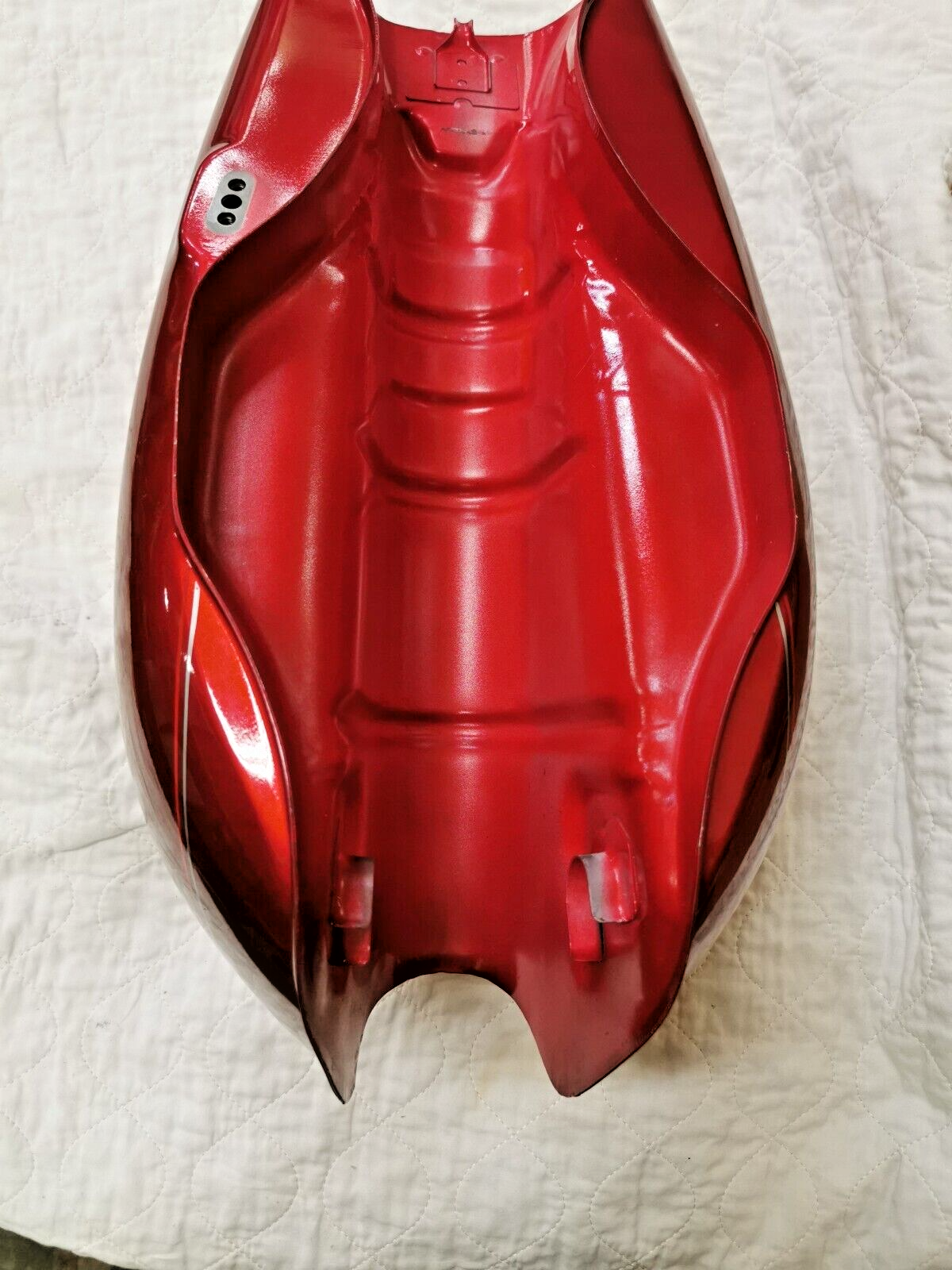 NOS KAWASAKI KZ400 1976 1977 TANK FUEL RED 51001-109-3R