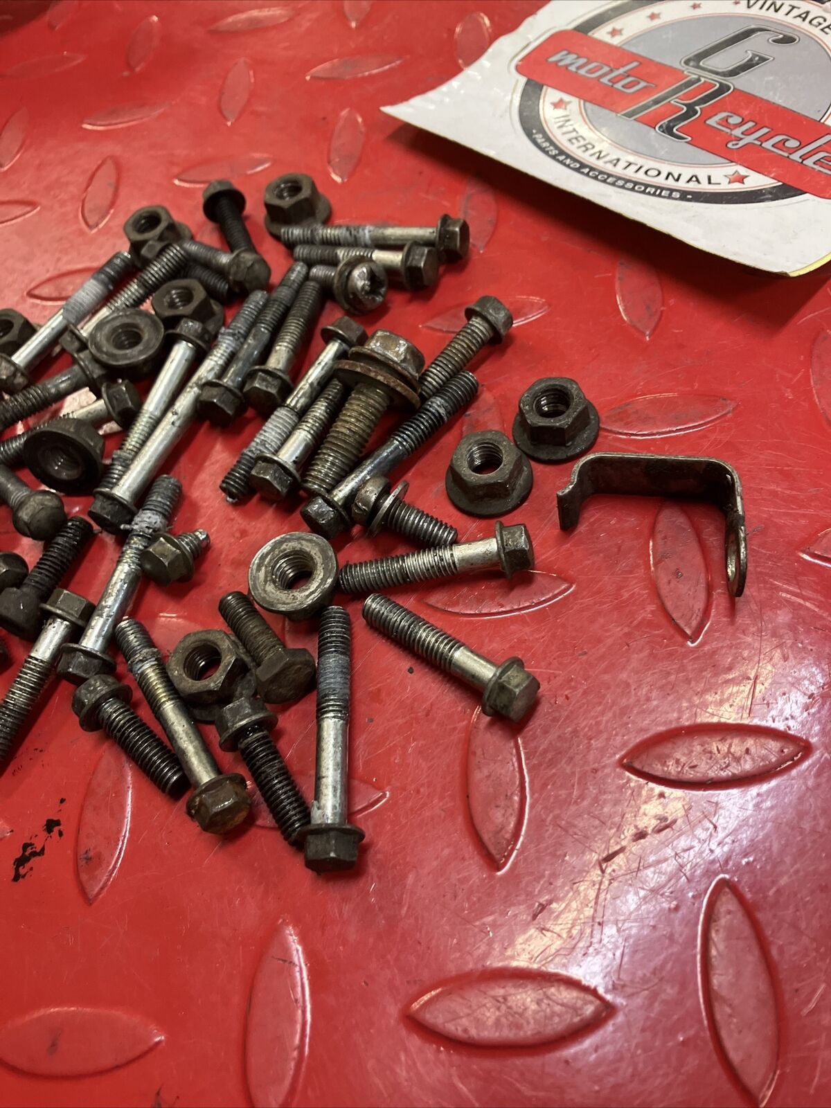 Kawasaki KDX200 1987 engine motor crankcase cylinder nut hardware