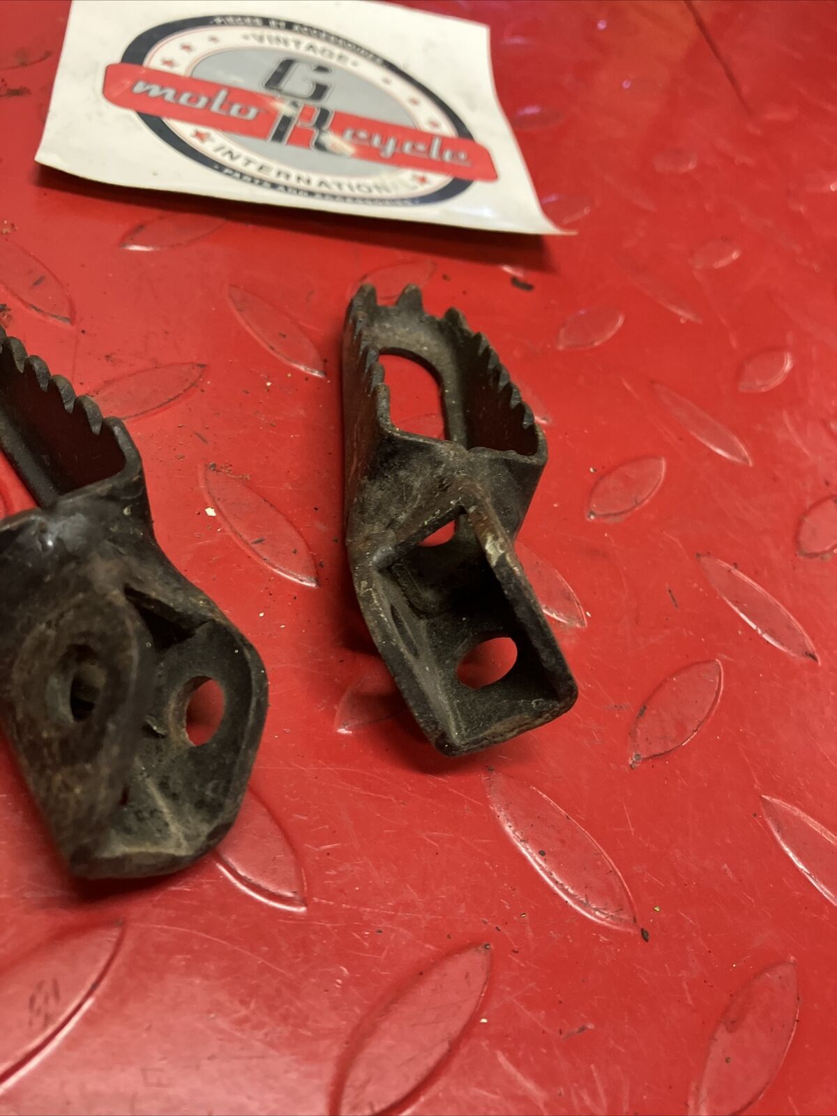 Kawasaki KDX80 1987 Left Right footrest footpeg foot rest peg step KX60 KX80