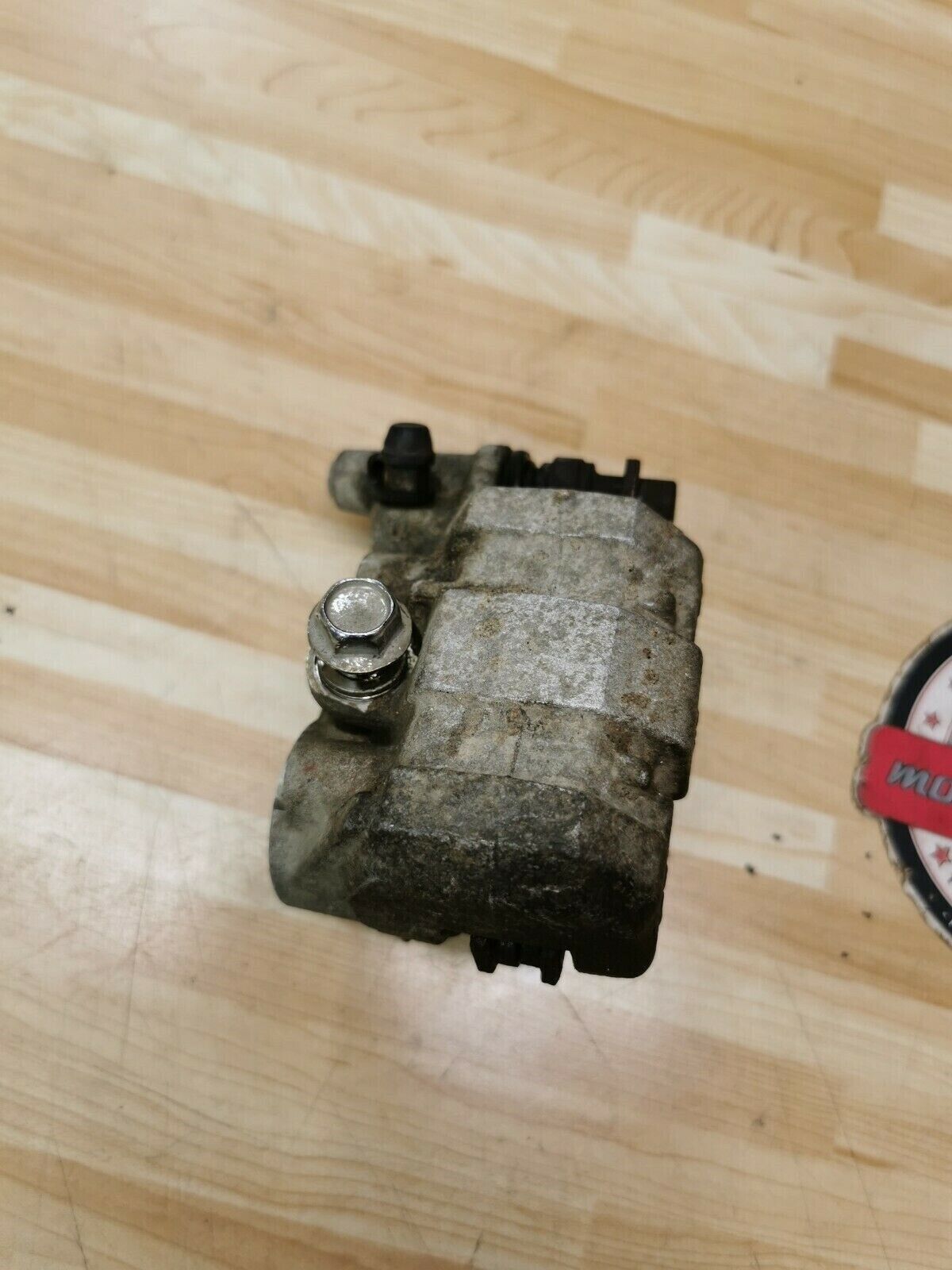Suzuki DR350 1992 front brake caliper DR250