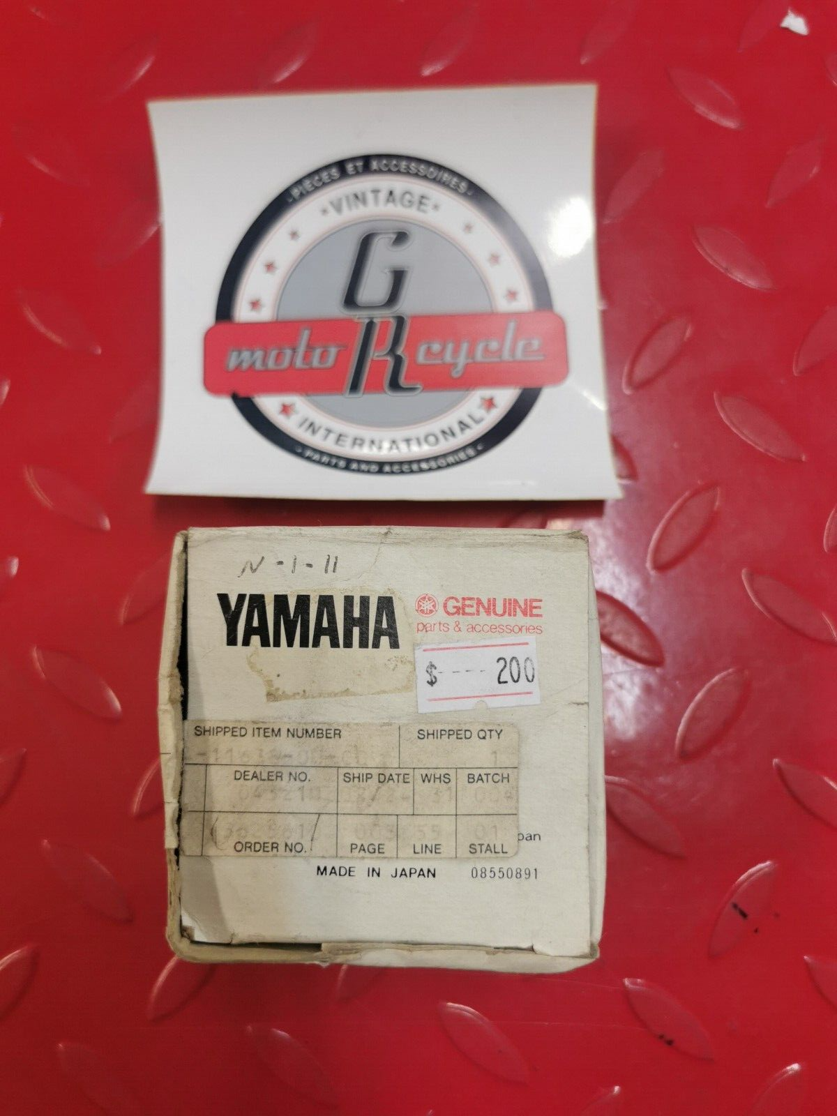 NOS Yamaha YZ250 1980 PISTON 4 O/S 1.00 3R4-11638-00-00 Y17