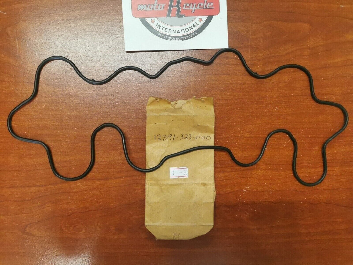 NOS Honda 1976 - 1978 CB550 CB500 GASKET, CYLINDER HEAD COVER 12391-323-000 H36
