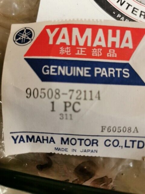 NOS YAMAHA EW433B TW433F GP433SS GP292 GP396 SPRING TORSION 90508-72114-00 Y130