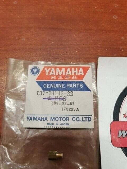 NOS Yamaha 1974 RD250 RD350 MAIN JET 137-14143-22-00 SUB 137-14143-22-A0 Y144